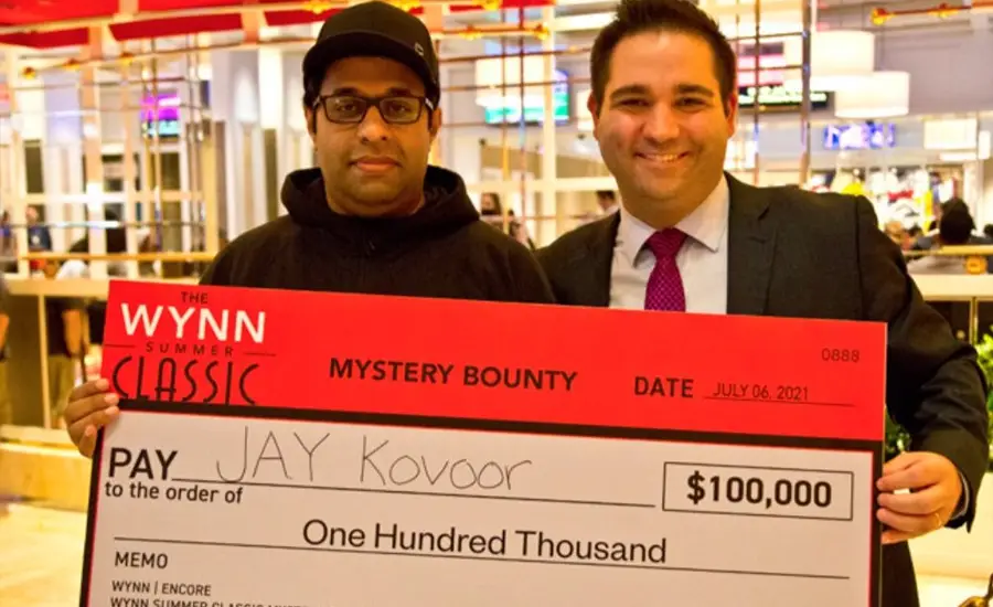 jay kavoor recebe bounty de 100 mil dólares